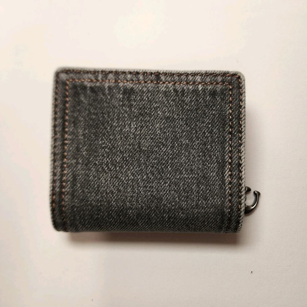 NWT Coach CAP07 Washed Grey Denim Snap Wallet - Picture 4 of 8
